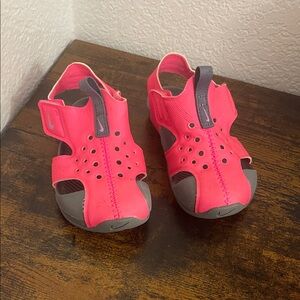 Nike Kids Bright Pink Sandals with Gray Accents